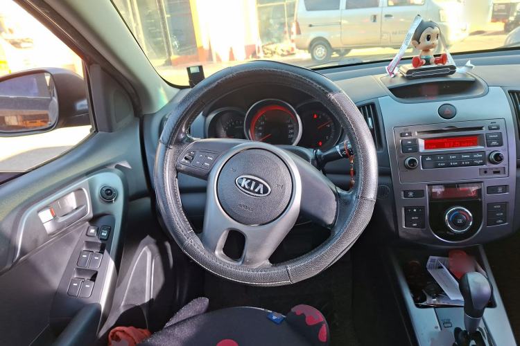 Used Kia Forte 2009 1.6L AT GLS Steering Wheel
