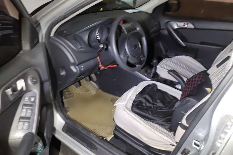 Used Kia Forte 2009 1.6L MT GL Driver Seat