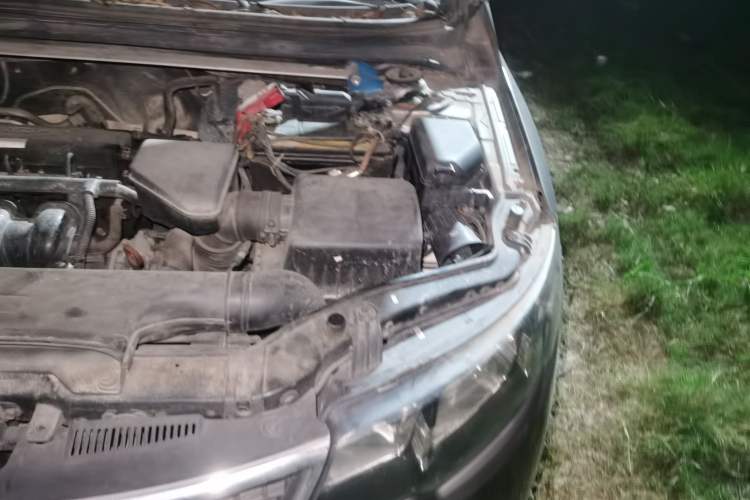 Used Kia Forte 2009 1.6L AT GL Engine Bay Left
