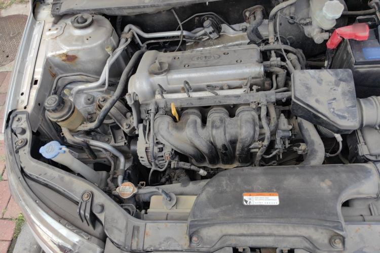 Used Kia Forte 2009 1.6L MT GLS Engine Bay Right