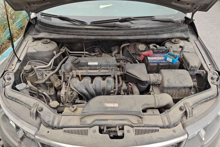 Used Kia Forte 2009 1.6L AT GL Engine Bay