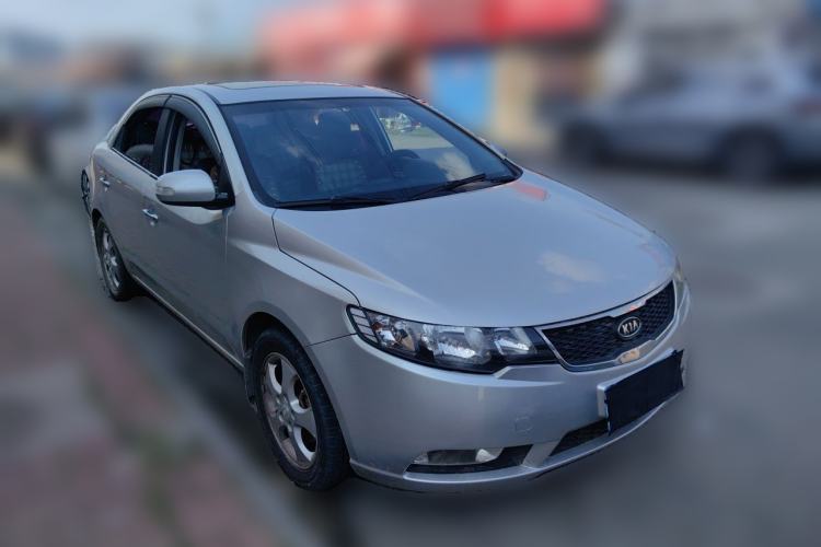 Used Kia Forte 2009 1.6L MT GLS Front Right 45 Deg