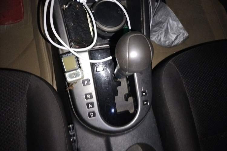 Used Kia Forte 2009 1.6L AT GL Gear Lever