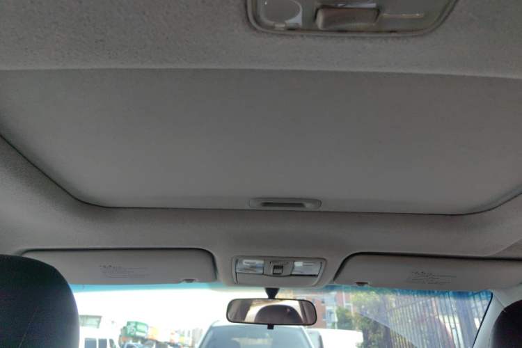 Used Kia Forte 2009 1.6L MT GLS Headliner