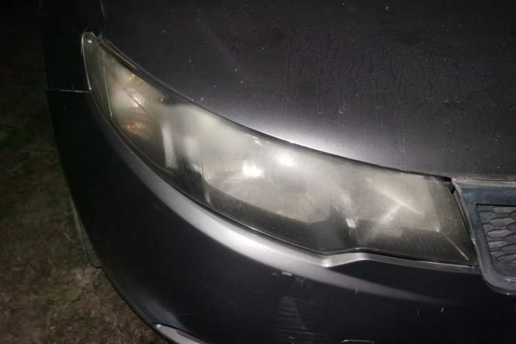 Used Kia Forte 2009 1.6L AT GL Right Front Headlight