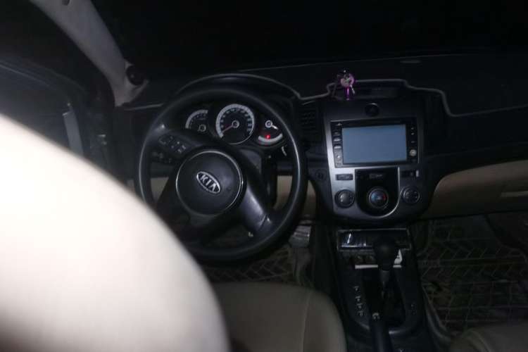 Used Kia Forte 2009 1.6L AT GL Steering Wheel