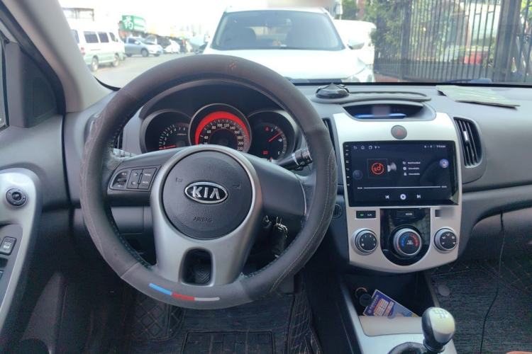 Used Kia Forte 2009 1.6L MT GLS Steering Wheel