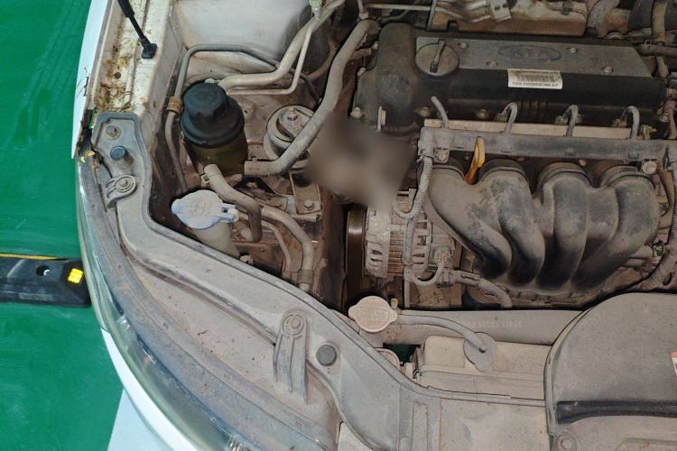 Used Kia Forte 2009 1.6L AT GLS Engine Bay Right