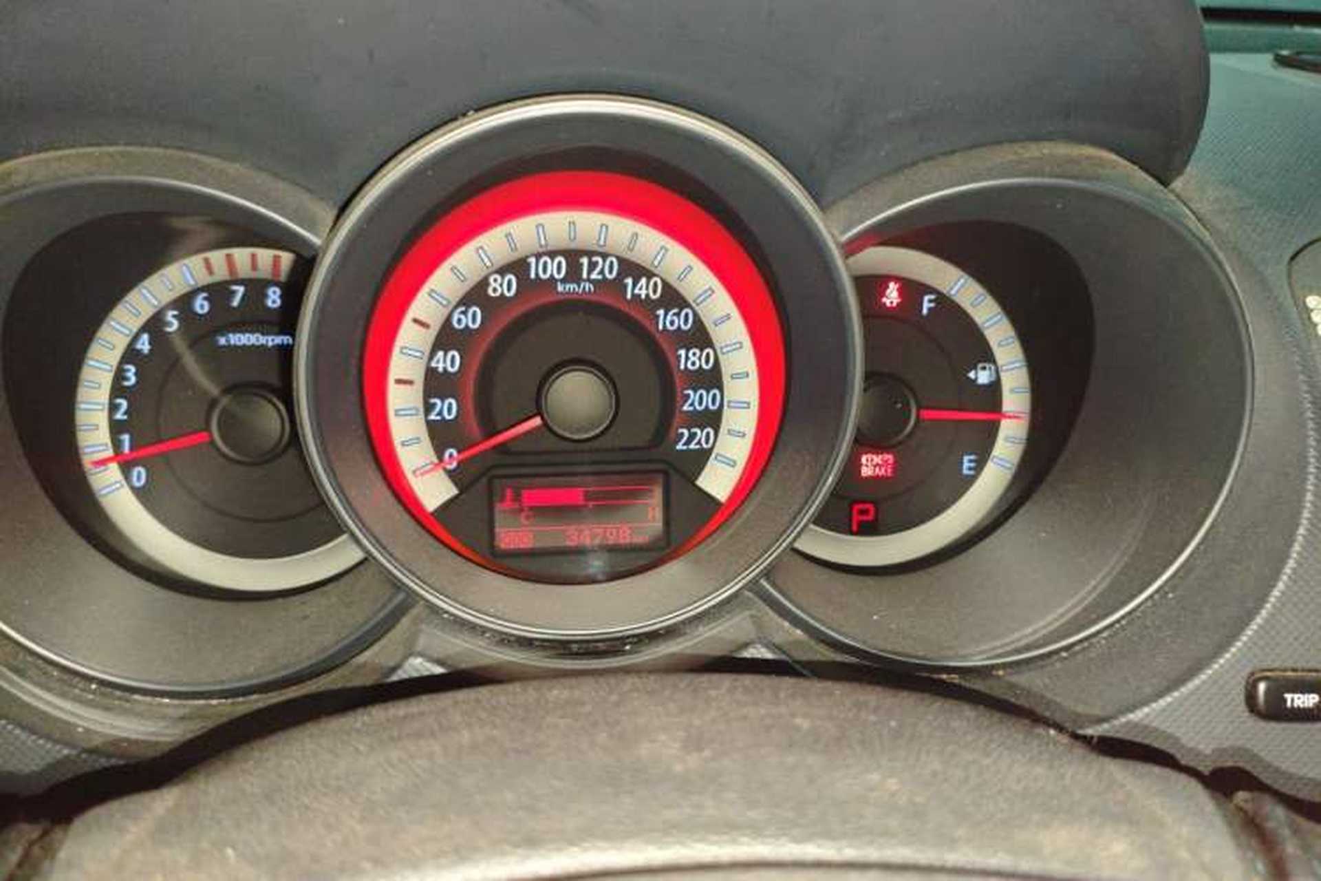 Used Kia Forte 2009 1.6L AT GLS Instrument Cluster
