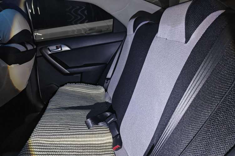 Used Kia Forte 2009 1.6L AT GL Left Rear Seat