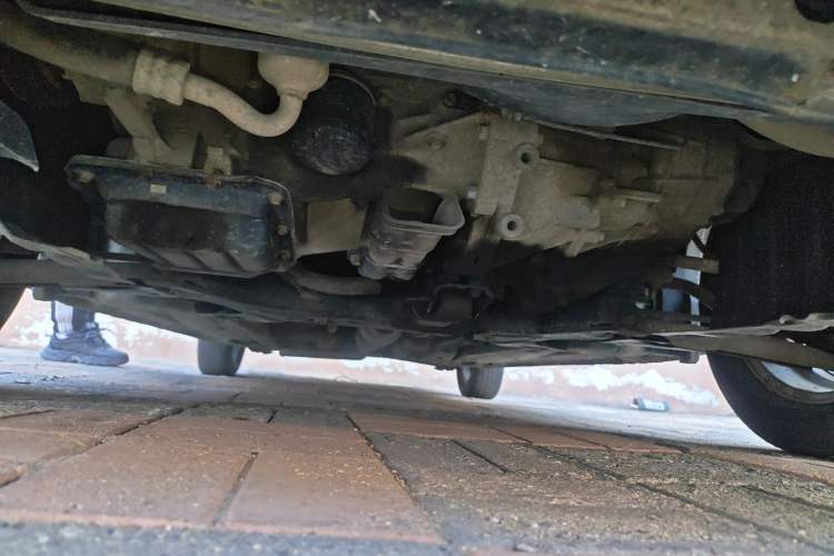 Used Kia Forte 2011 1.6L MT GL Chassis Front