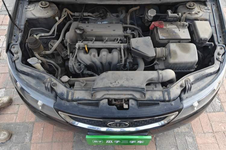 Used Kia Forte 2011 1.6L MT GL Engine Bay
