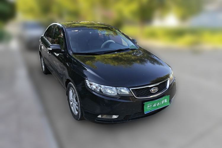 Used Kia Forte 2011 1.6L AT Premium Front Right 45 Deg