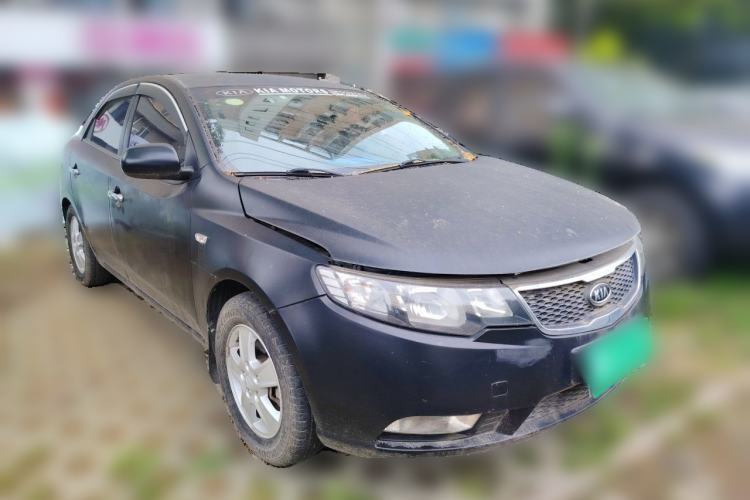 Used Kia Forte 2011 1.6L AT GL Front Right 45 Deg