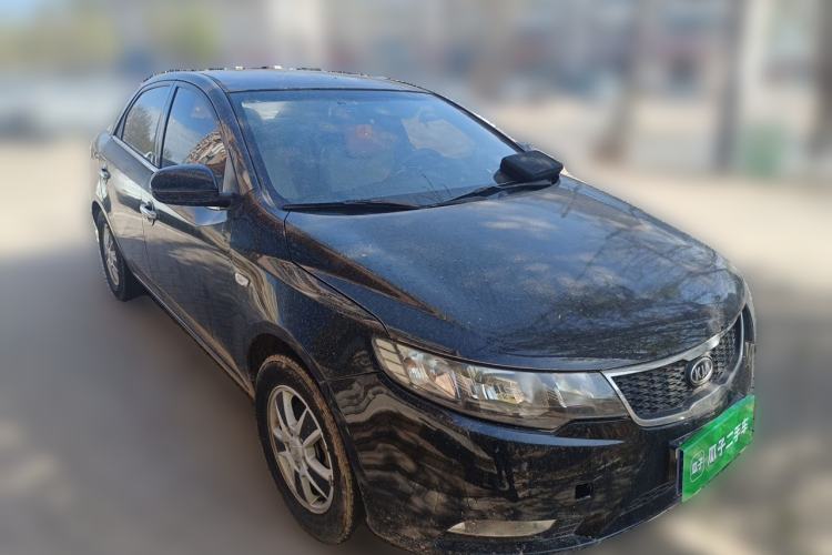 Used Kia Forte 2011 1.6L MT GL Front Right 45 Deg