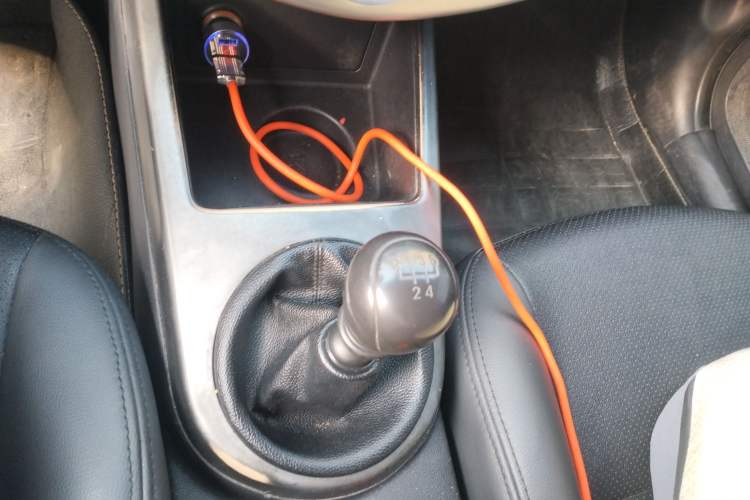 Used Kia Forte 2011 1.6L MT GL Gear Lever
