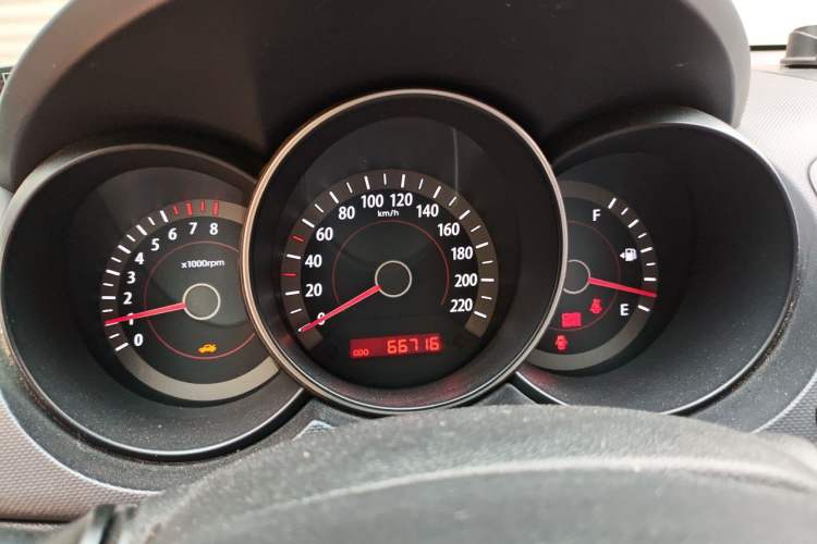 Used Kia Forte 2011 1.6L MT GL Instrument Cluster