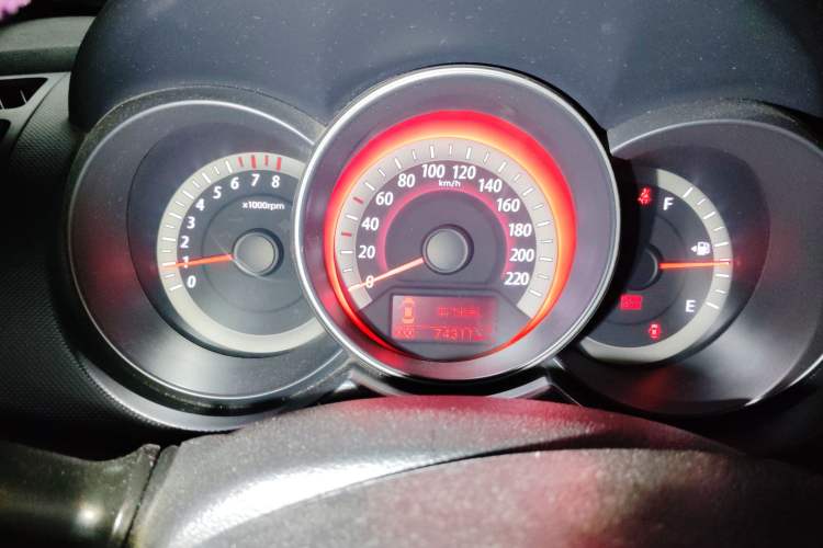 Used Kia Forte 2011 1.6L MT GLS Instrument Cluster
