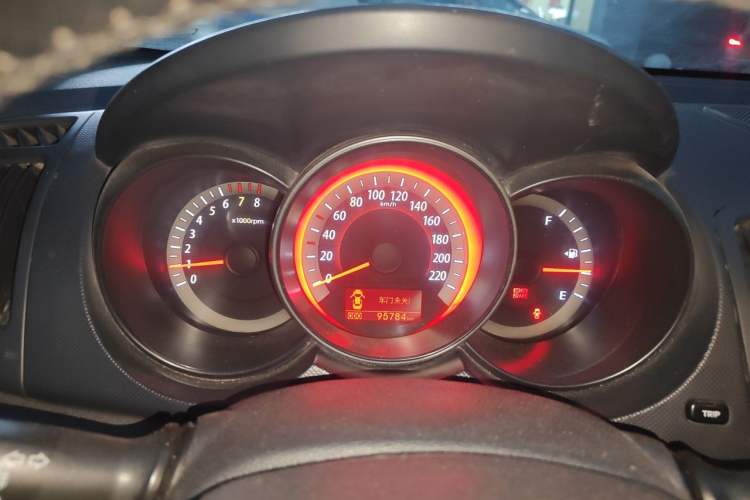Used Kia Forte 2011 1.6L MT GLS Instrument Cluster