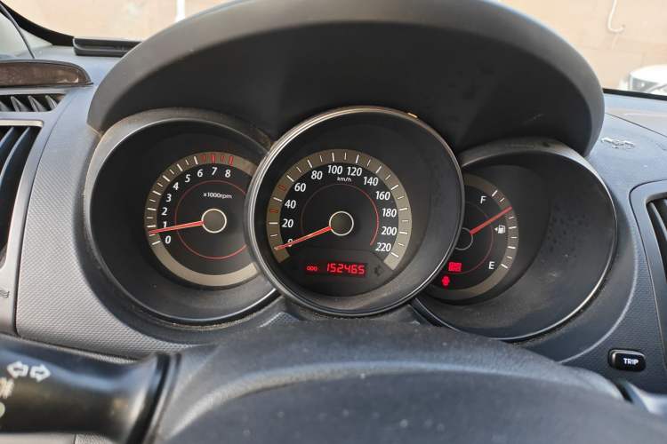 Used Kia Forte 2011 1.6L MT GL Instrument Cluster