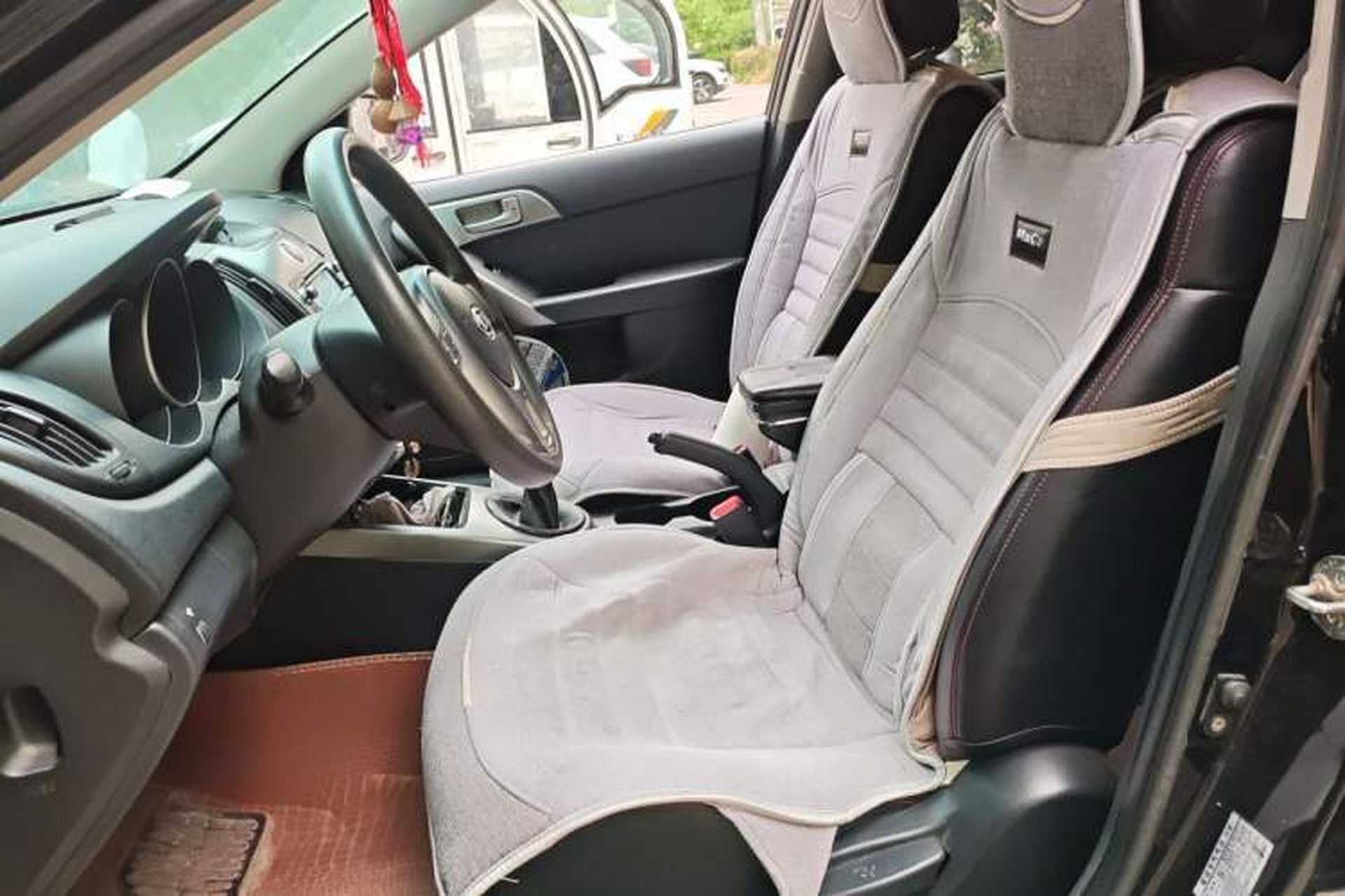 Used Kia Forte 2011 1.6L MT GL Left Front Seat