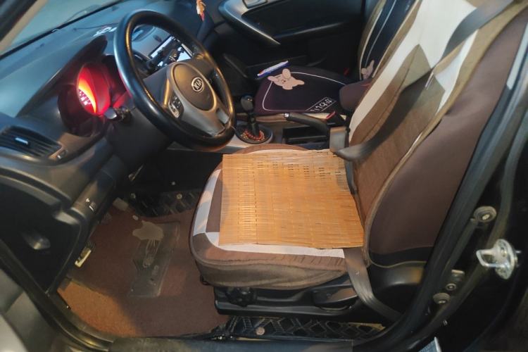 Used Kia Forte 2011 1.6L MT GLS Left Front Seat