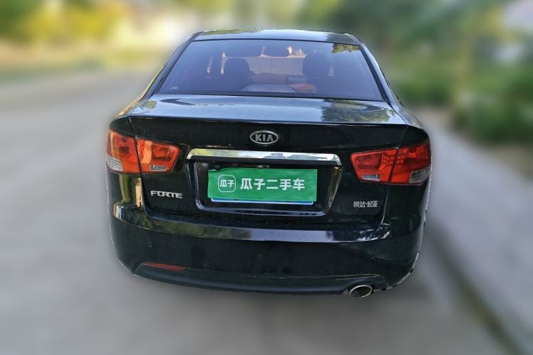 Used Kia Forte 2011 1.6L AT Premium Rear
