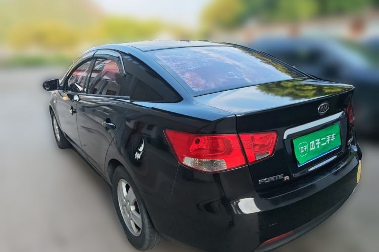 Used Kia Forte 2011 1.6L AT GL Rear Left 45 Deg