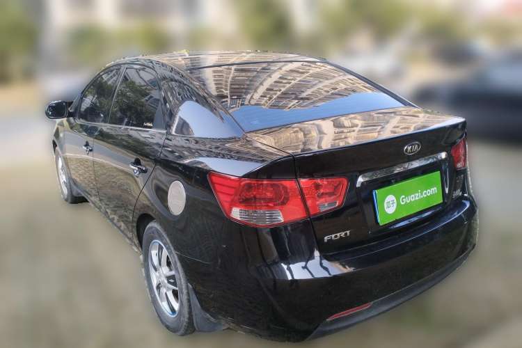 Used Kia Forte 2011 1.6L MT GL Rear Left 45 Deg