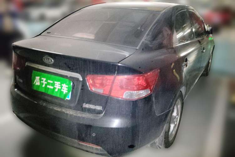 Used Kia Forte 2011 1.6L MT GLS Rear Right 45 Deg