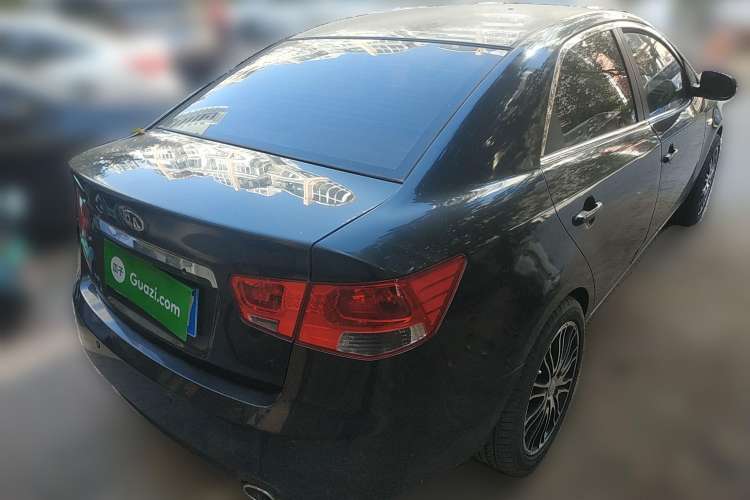 Used Kia Forte 2011 1.6L AT GL Rear Right 45 Deg