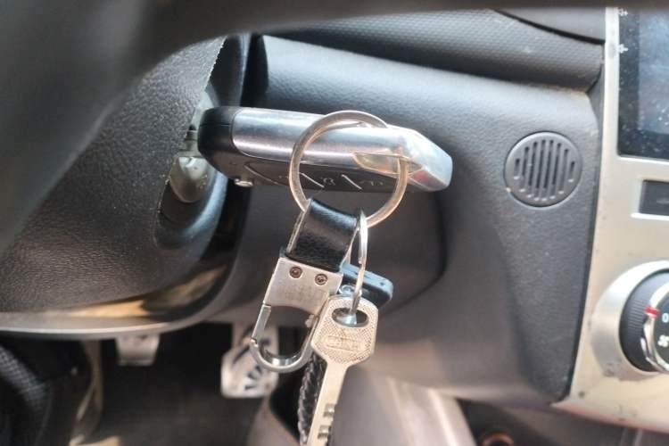 Used Kia Forte 2011 1.6L MT GL Vehicle Key