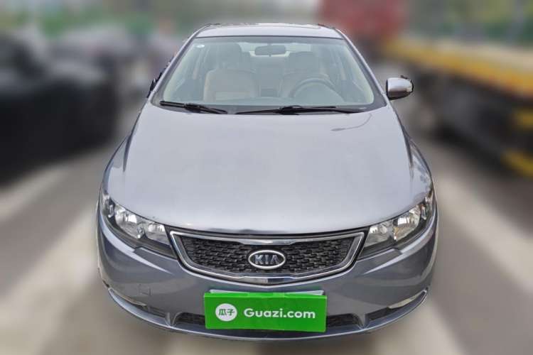 Used Kia Forte 2011 1.6L AT Premium Front