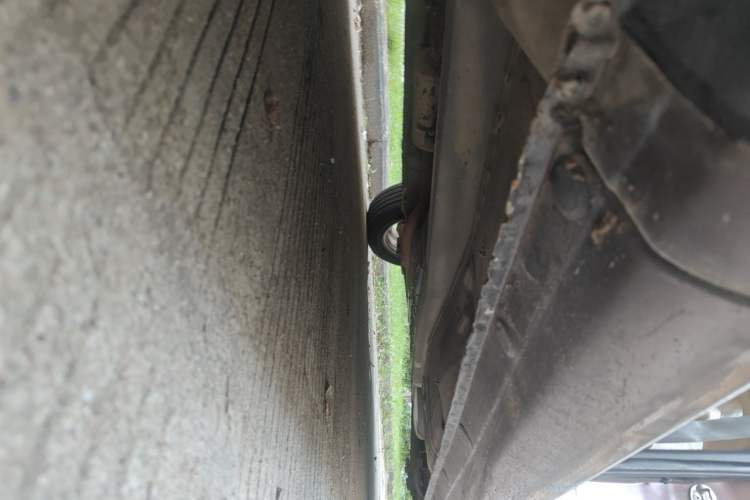 Used Kia Forte 2011 1.6L AT Premium Chassis Front Left