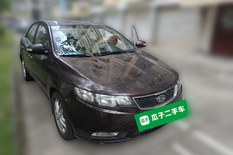 Used Kia Forte 2011 1.6L AT Premium Front Right 45 Deg
