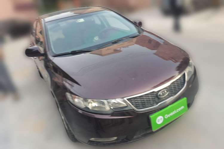 Used Kia Forte 2011 1.6L AT GL Front Right 45 Deg