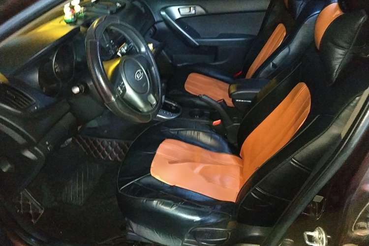 Used Kia Forte 2011 1.6L AT GL Left Front Seat
