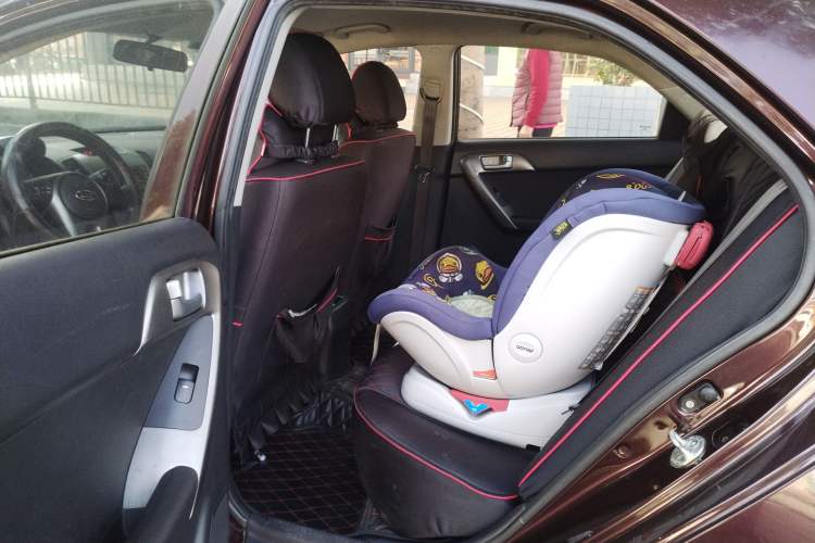 Used Kia Forte 2011 1.6L AT GL Left Rear Seat