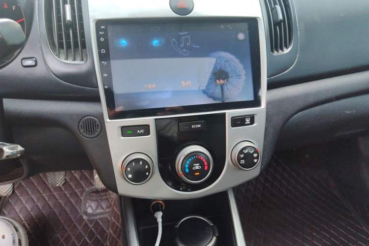 Used Kia Forte 2011 1.6L MT GLS Audio And AC Panel