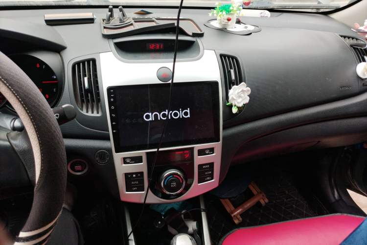 Used Kia Forte 2011 1.6L AT Premium Audio And AC Panel