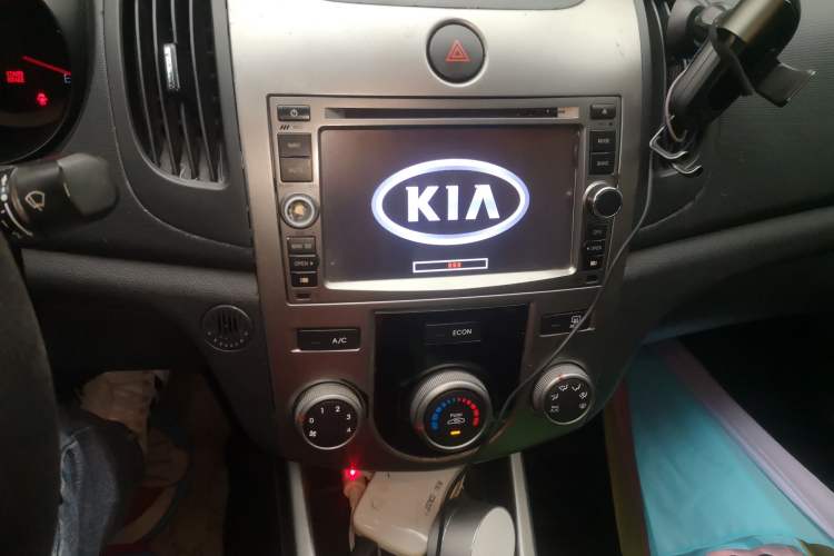 Used Kia Forte 2011 1.6L MT GLS Audio And AC Panel