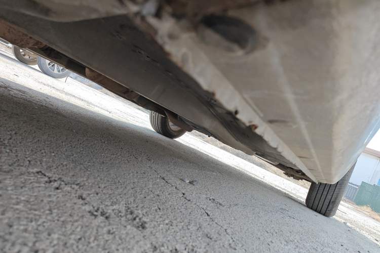 Used Kia Forte 2011 1.6L AT GL Chassis Front Left