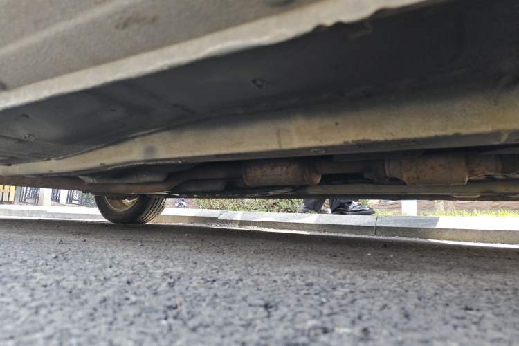 Used Kia Forte 2011 1.6L MT GLS Chassis Front Right