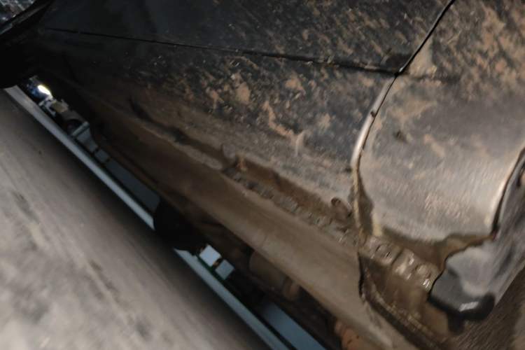 Used Kia Forte 2011 1.6L AT Premium Chassis Front Right