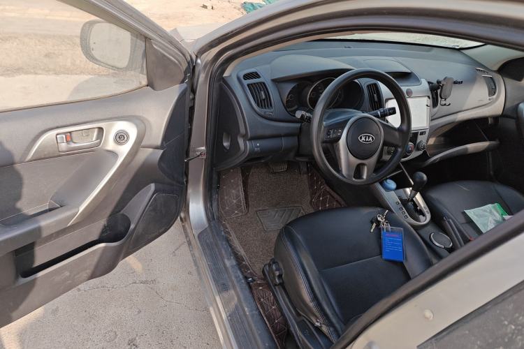 Used Kia Forte 2011 1.6L AT GL Driver Seat