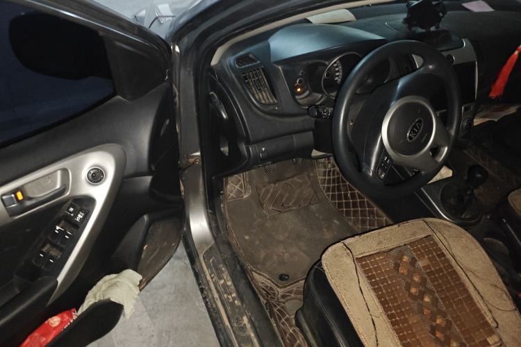 Used Kia Forte 2011 1.6L MT GL Driver Seat