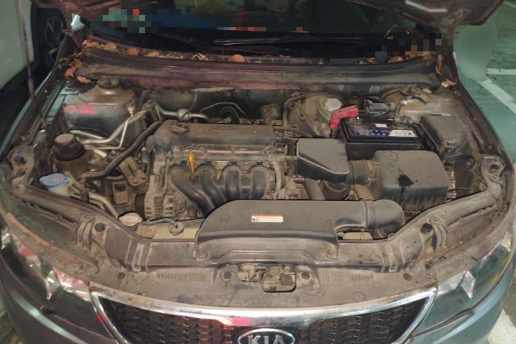 Used Kia Forte 2011 1.6L MT GL Engine Bay