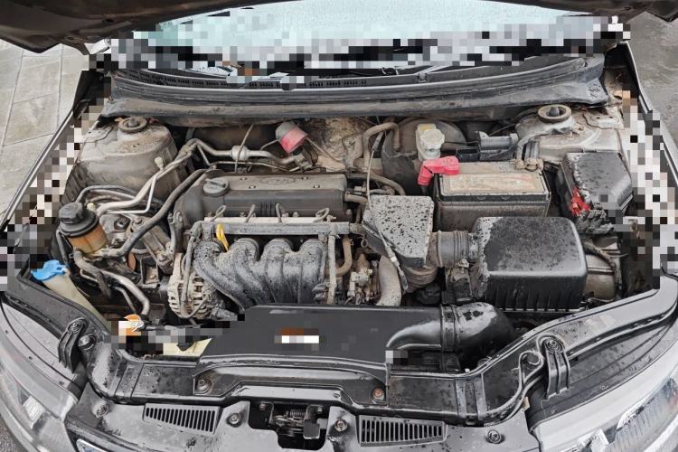 Used Kia Forte 2011 1.6L MT GLS Engine Bay