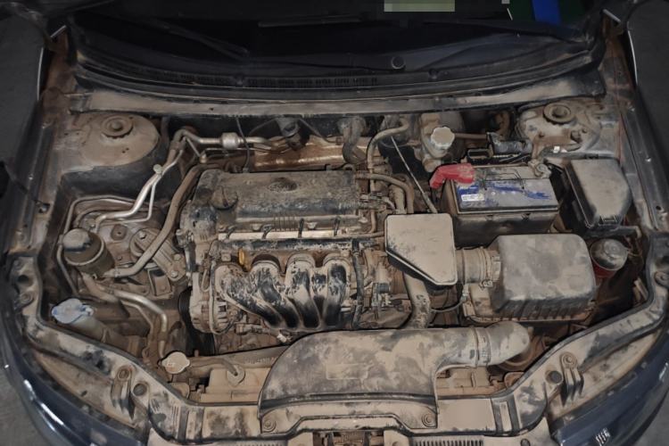 Used Kia Forte 2011 1.6L MT GL Engine Bay