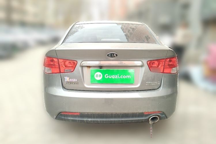 Used Kia Forte 2011 1.6L AT Premium Exterior 4